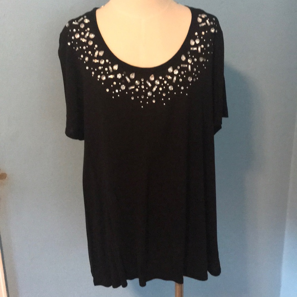 Black Women Short Sleeve Shirt.